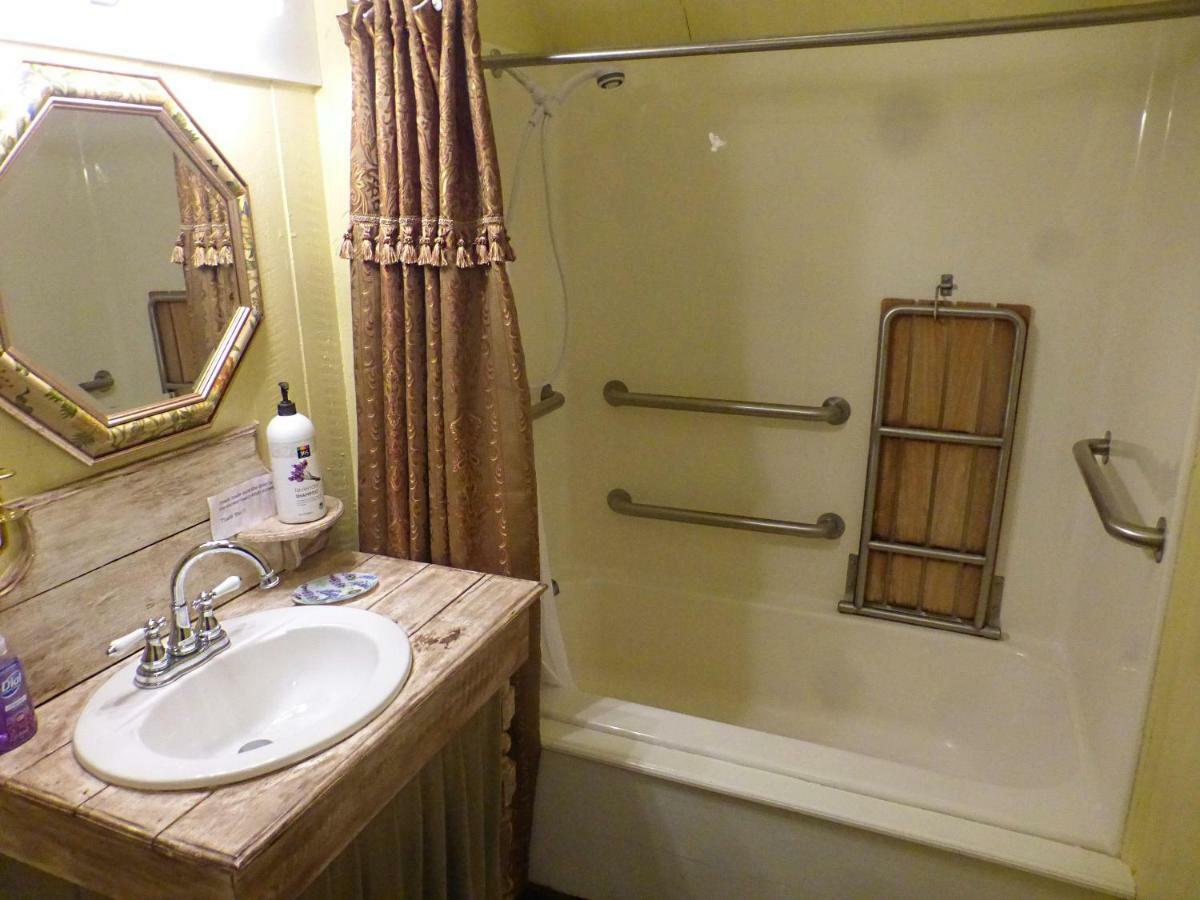 Lavender Farm And Bed & Breakfast 3*