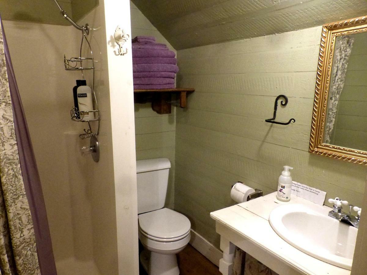 Lavender Farm And Bed and breakfast 3*