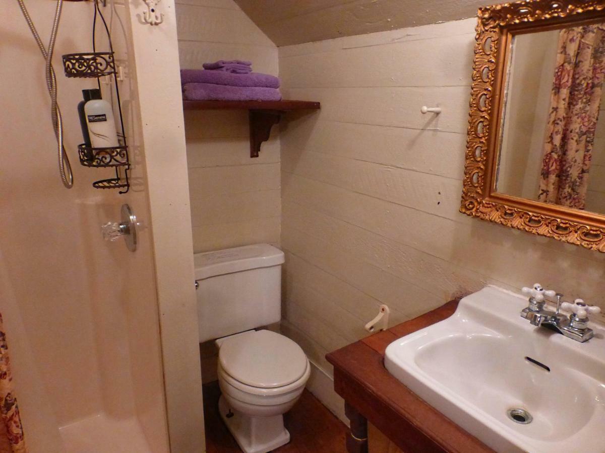 Bed and breakfast Lavender Farm And 3*